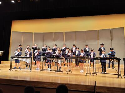 山東部音楽会　山東小学校の代表として、３年生が出場しました。富澤先生のアドバイスもあり、元気いっぱい素敵な演奏を響かせました。